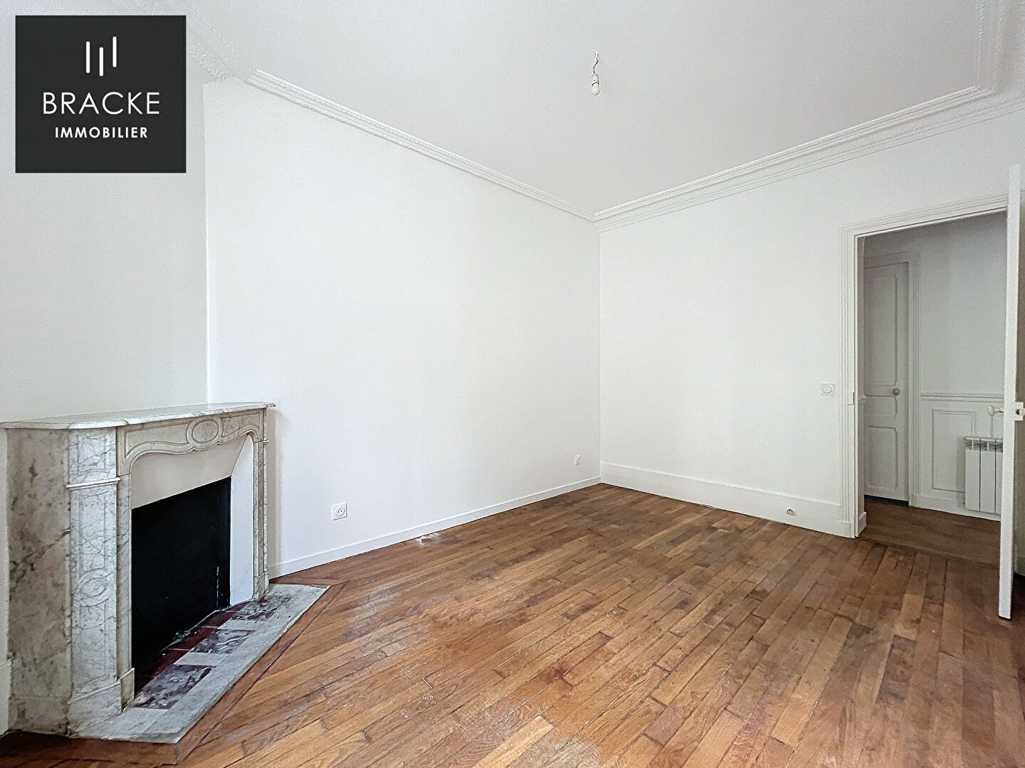 Photo Appartement Courbevoie 2 pièces image 5/6