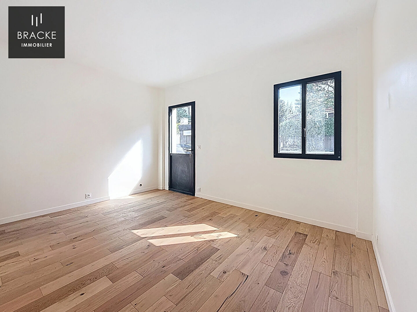 Agence immobilière de BRACKE IMMOBILIER COURBEVOIE