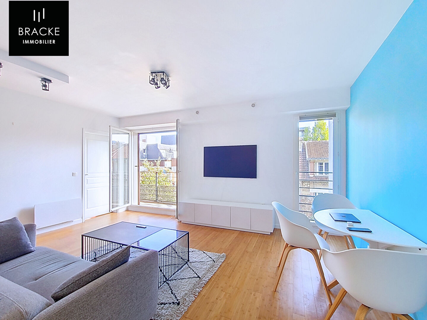 Photo Appartement Courbevoie 2 pièce(s) Becon-les-Bruyeres image 2/6