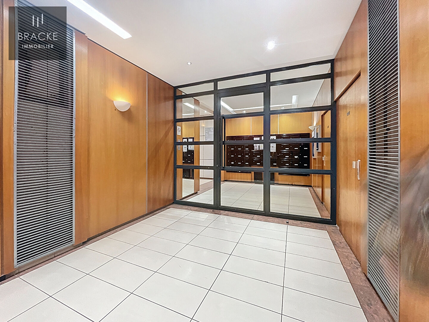 Photo Appartement  2/3 pièces - FAUBOURG DE L'ARCHE image 4/6