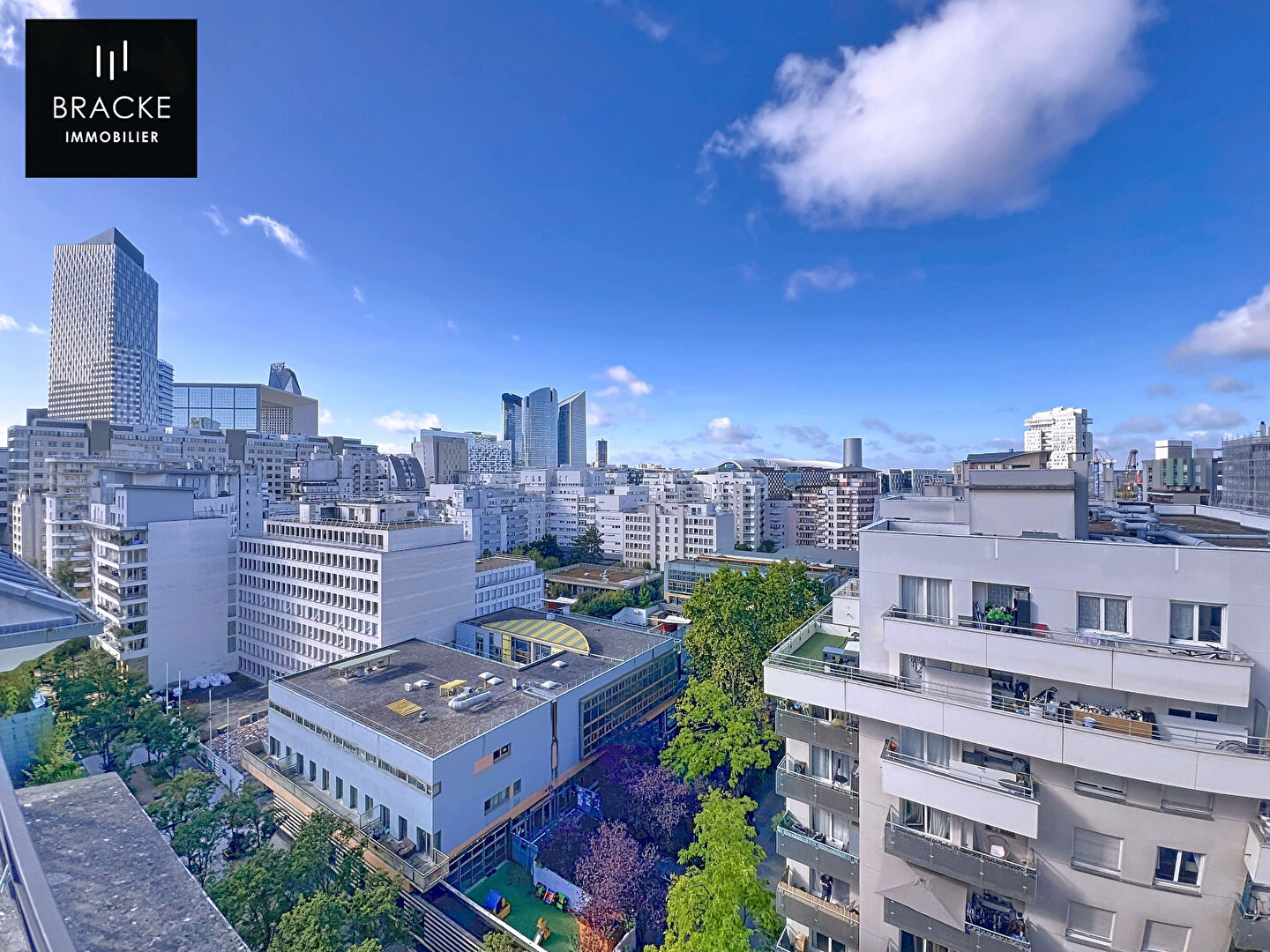 Photo Appartement  STUDIO 20M² + TERRASSE DE 9M² image 1/6