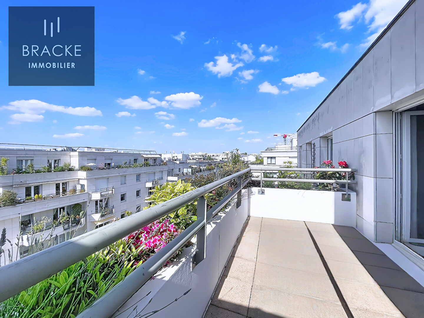 Agence immobilière de BRACKE IMMOBILIER COURBEVOIE