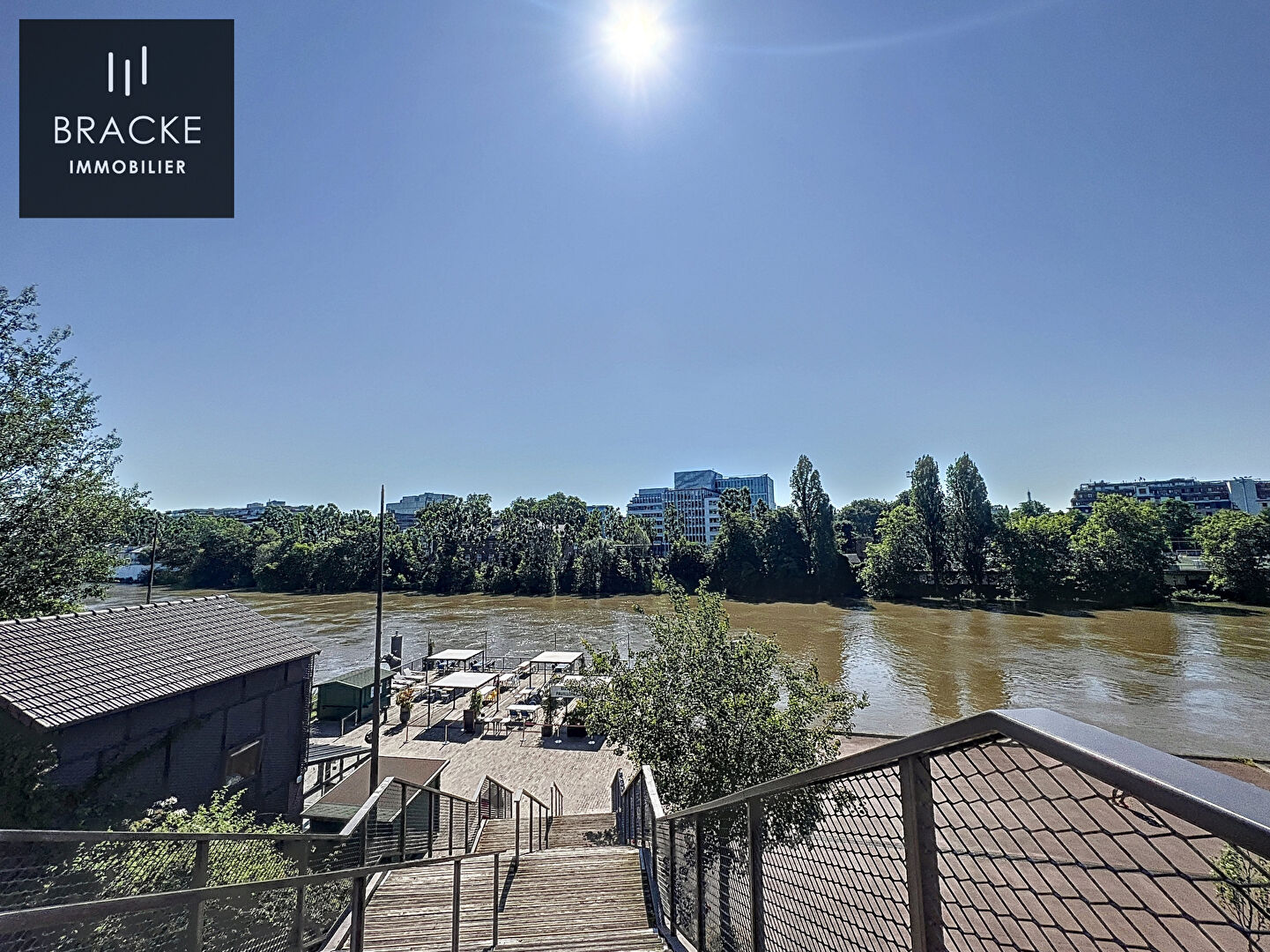 Agence immobilière de BRACKE IMMOBILIER COURBEVOIE