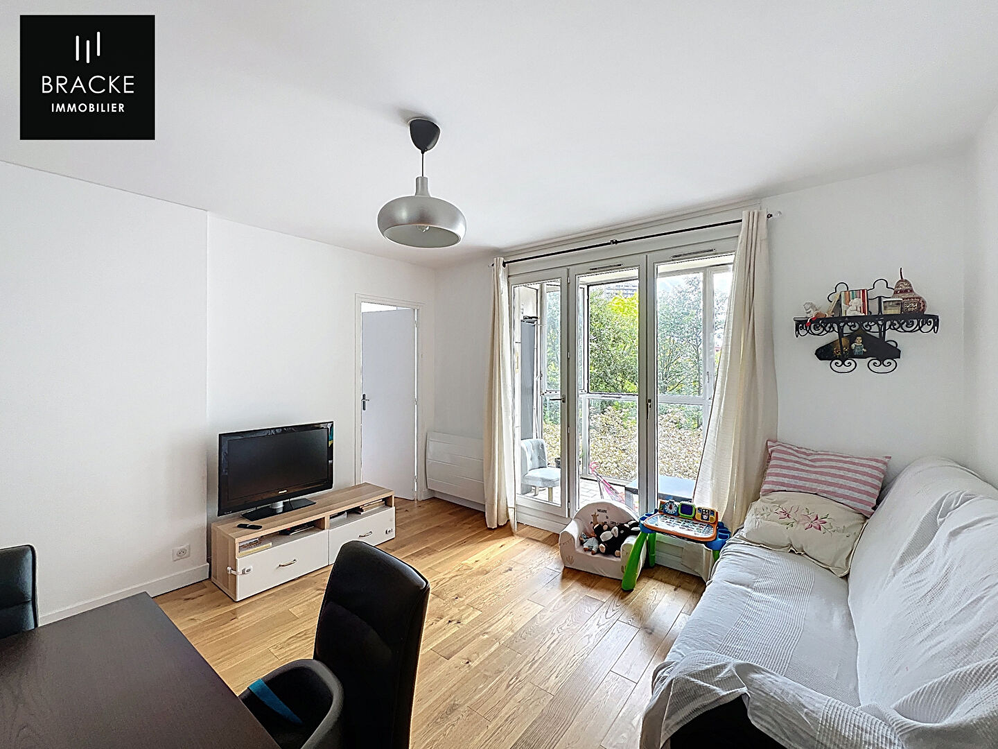 Agence immobilière de BRACKE IMMOBILIER COURBEVOIE
