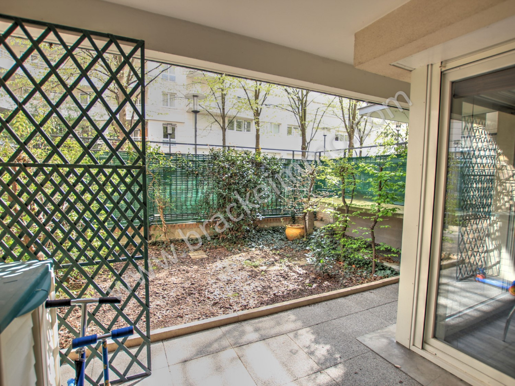 Agence immobilière de BRACKE IMMOBILIER COURBEVOIE