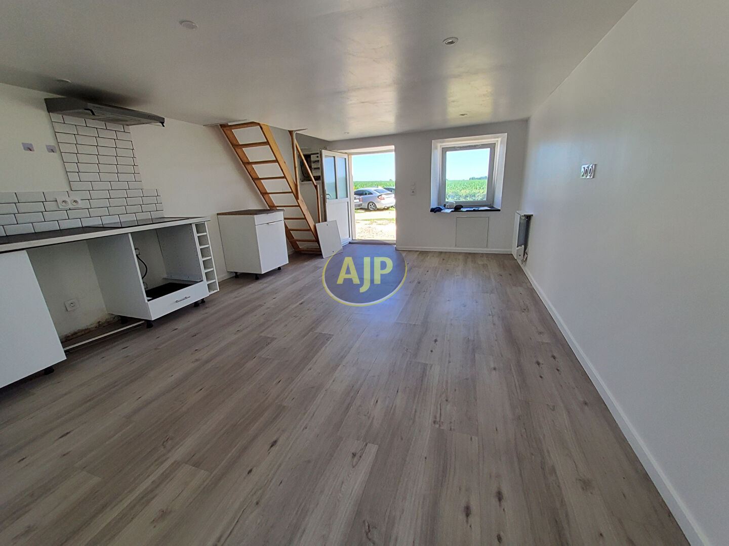 Petite maison- 2 pièces rénovée - 30.37m² - KERFOURN - photo 3