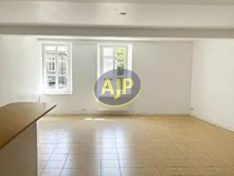 Maison Pontivy  +  commerce - photo 2