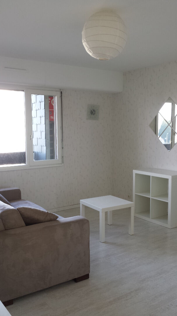 A LOUER Studio meublé 50000 Saint-Lô 1 pièce 29.36 m²