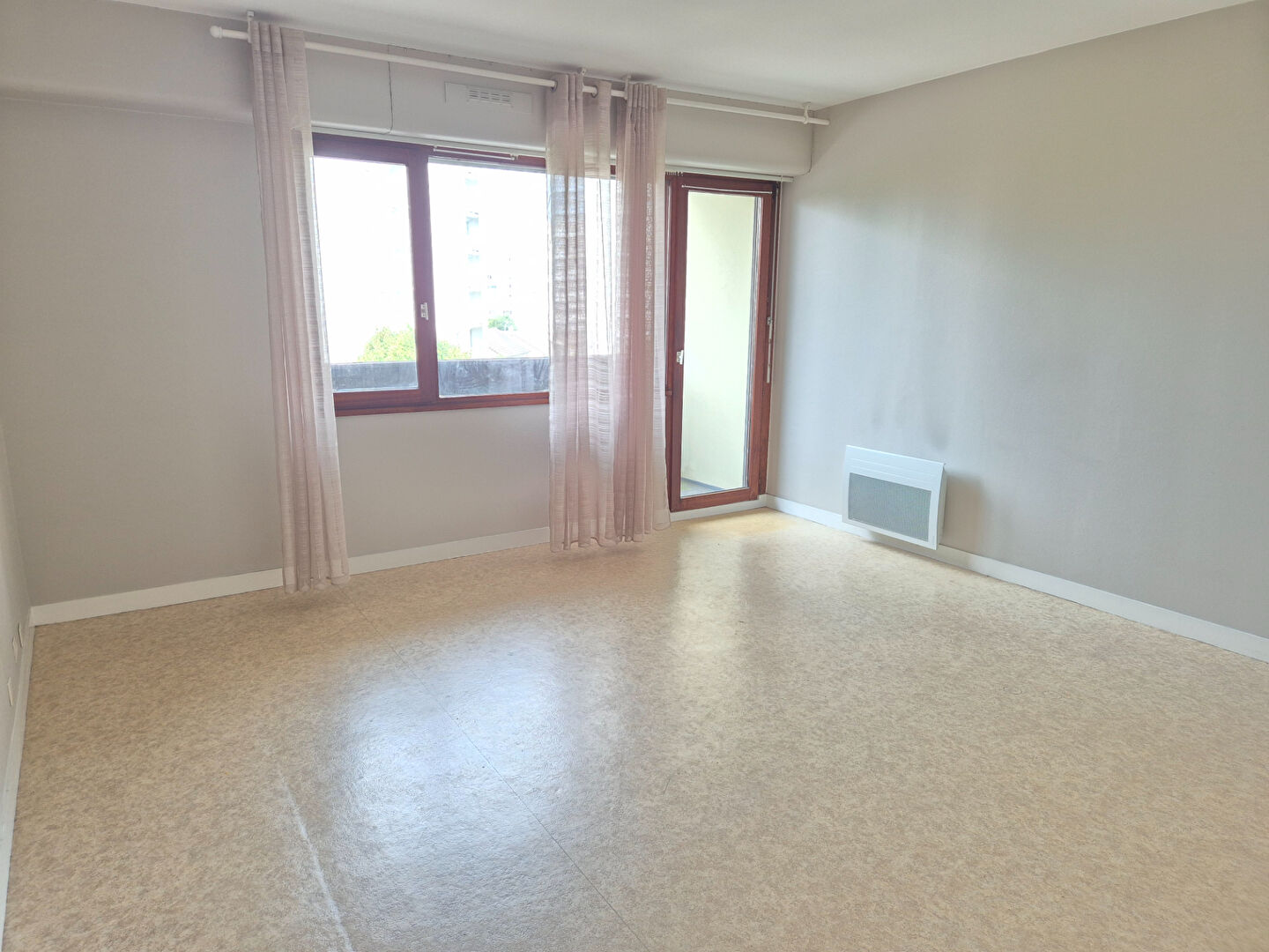 Agence immobilière de CABINET FOLLIOT - SAINT LÔ
