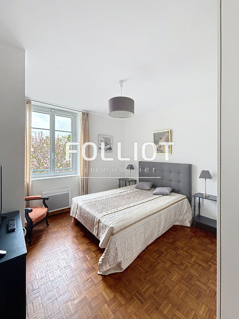 Photo A LOUER - Appartement Centre-ville Coutances Meublé - 3 pièce(s) 65.5 m2 image 5/6