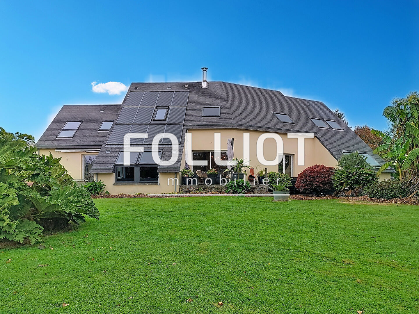 Agence immobilière de CABINET FOLLIOT - VILLEDIEU LES POELES