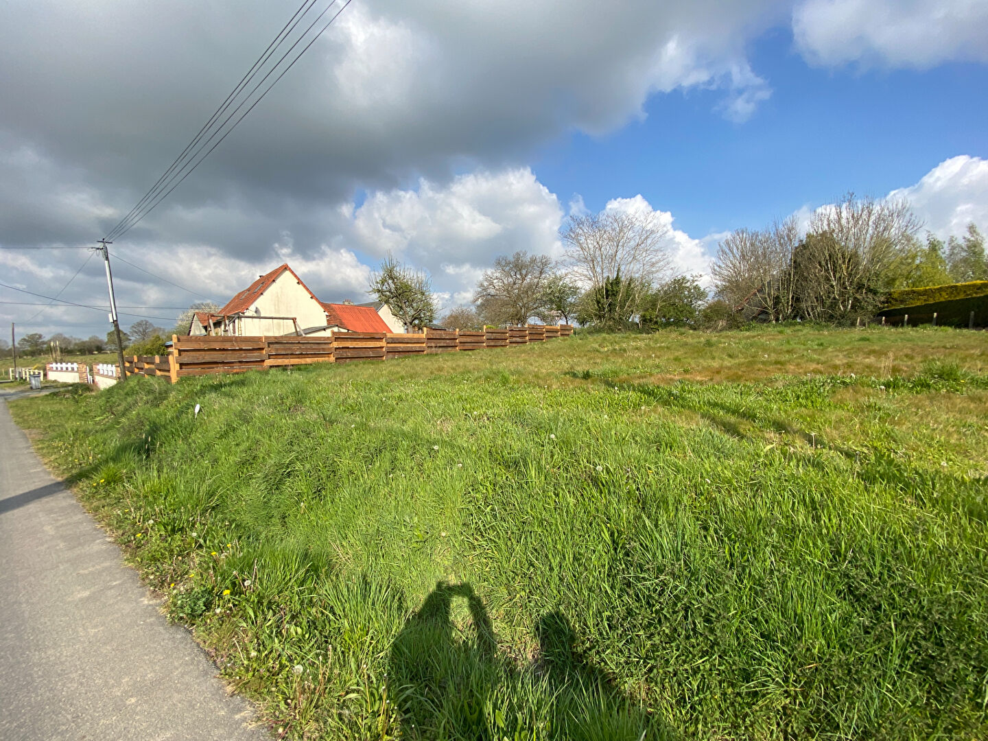Photo A vendre : Terrain à bâtir viabilisé - Sainte-Suzanne-sur-Vire - 785 m² image 1/3