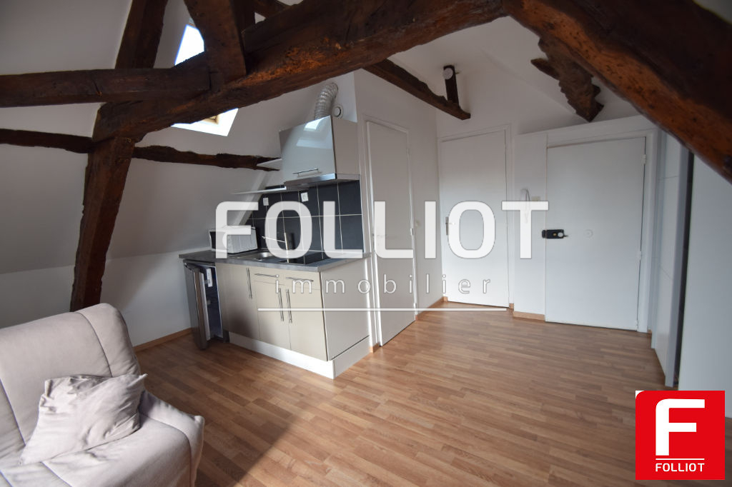 Agence immobilière de 
 CABINET FOLLIOT - Cabinet FOLLIOT - BAYEUX 
