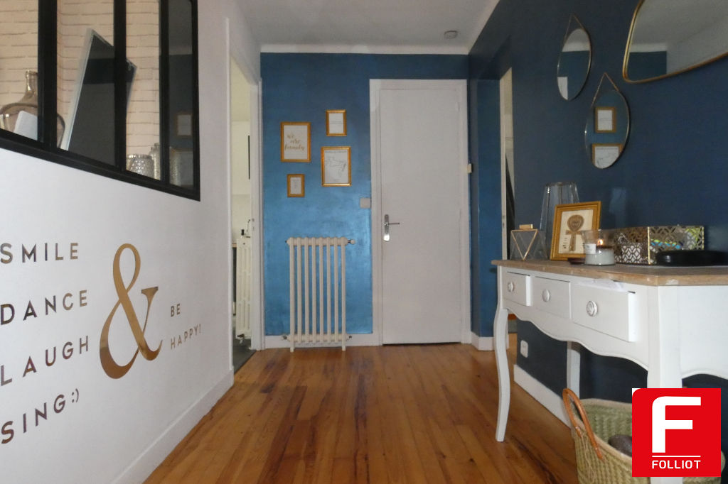 Appartement à Vendre 50000 Euros Belgique A VENDRE APPARTEMENT CENTRE VILLE SAINT LÔ Saint-Lô 50000