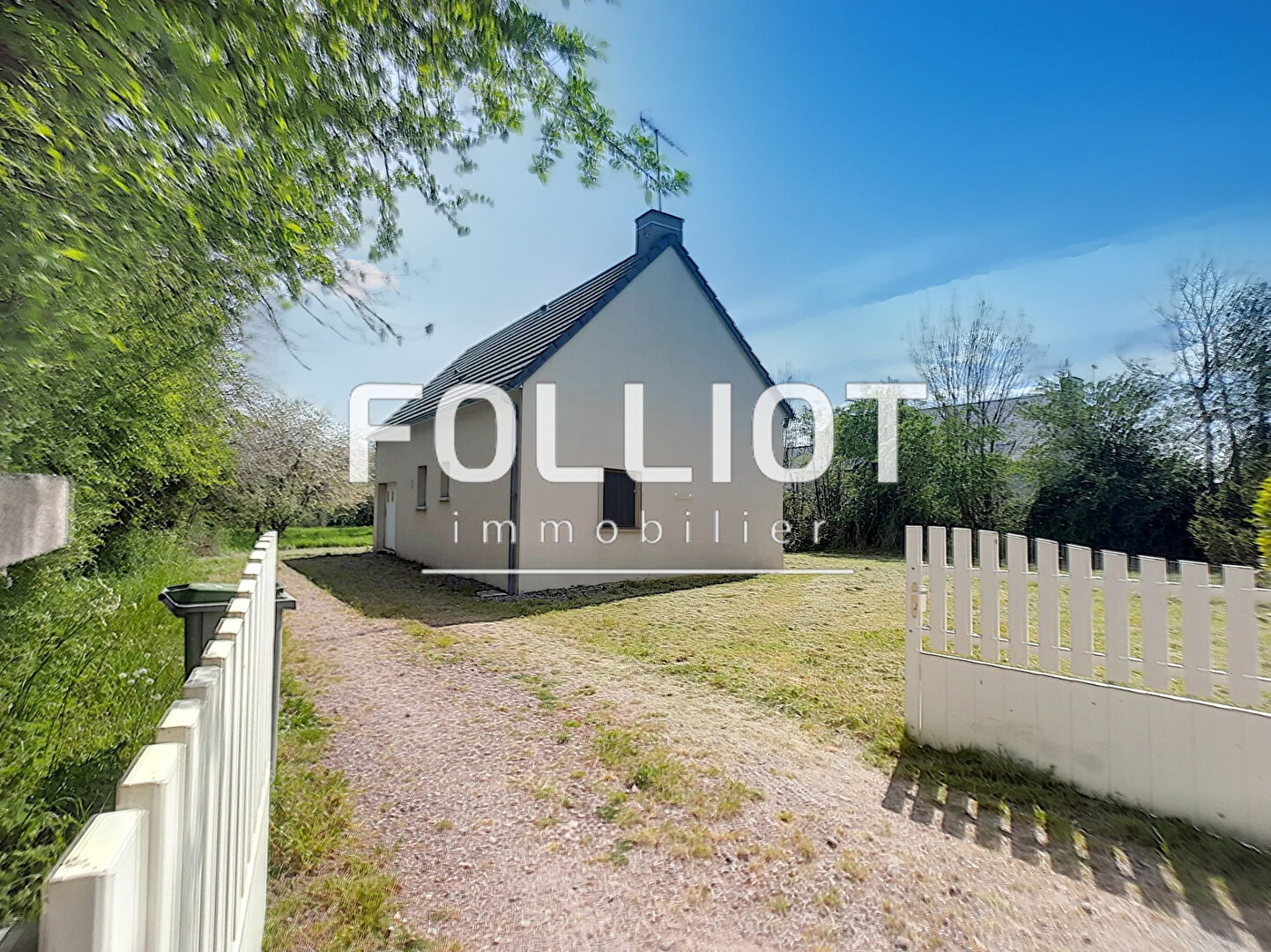 Agence immobilière de CABINET FOLLIOT - MONTMARTIN SUR MER