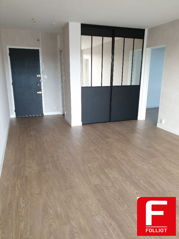 Photo A LOUER Appartement 2 pièces 49.36 m2 50000 Saint-lo image 2/5