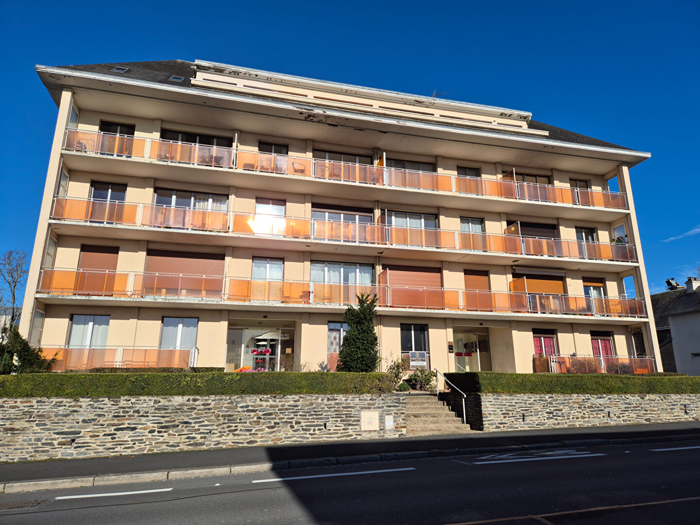 Agence immobilière de CABINET FOLLIOT - SAINT LÔ