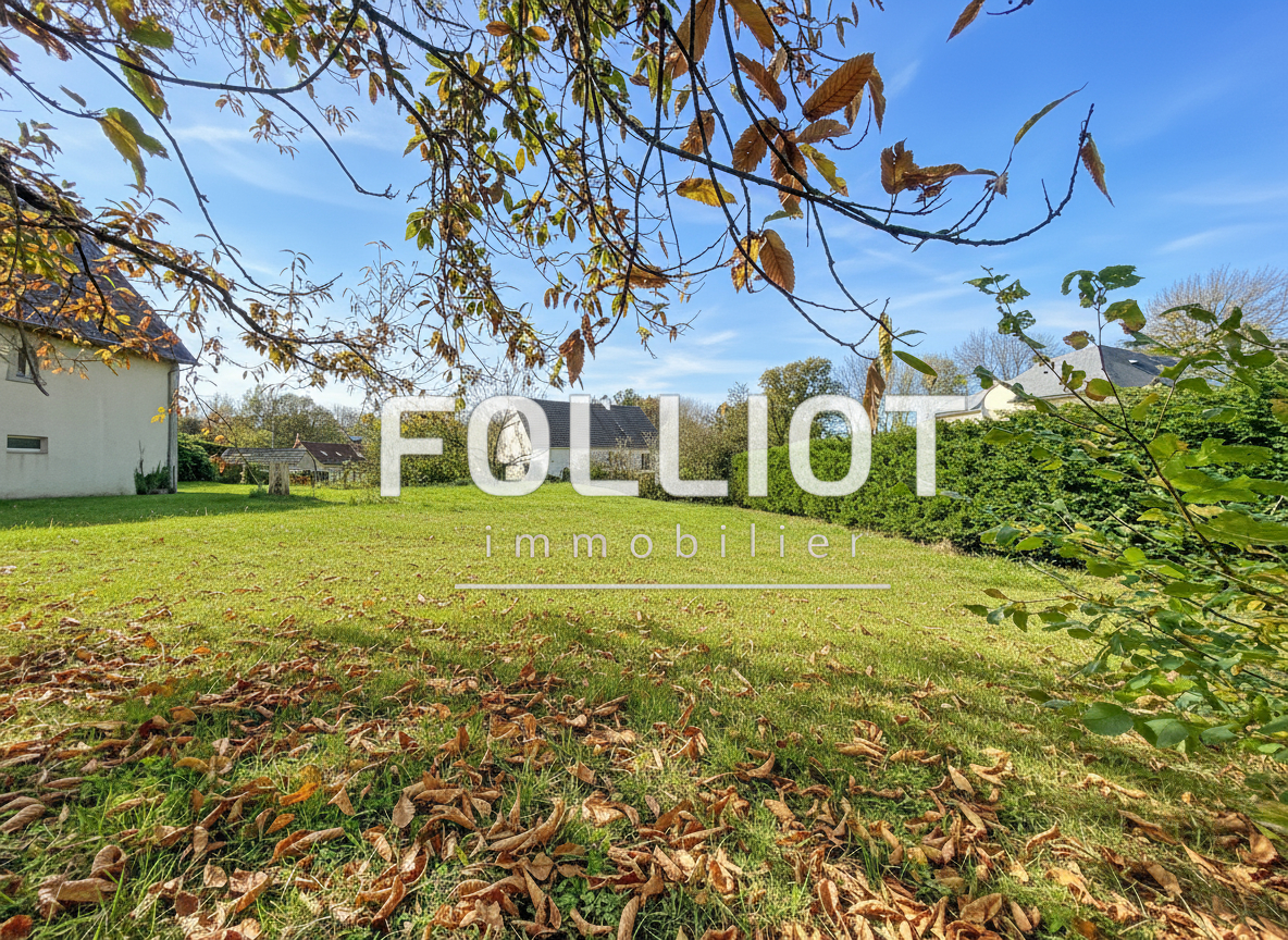 Photo Terrain constructible 800 m² - 50400 SAINT PLANCHERS image 3/4