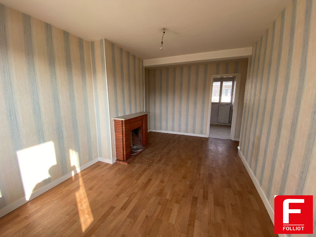 Photo A vendre, appartement à rénover, Saint-Lô plein centre image 2/6