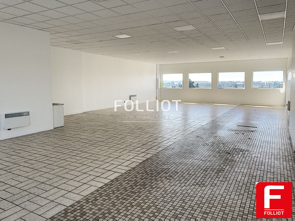 Photo Local commercial  196 m² A louer Saint-lo image 2/5