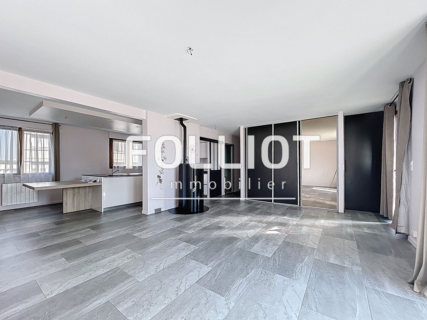 Photo GRANVILLE : maison F7 (156 m²) à vendre image 1/6
