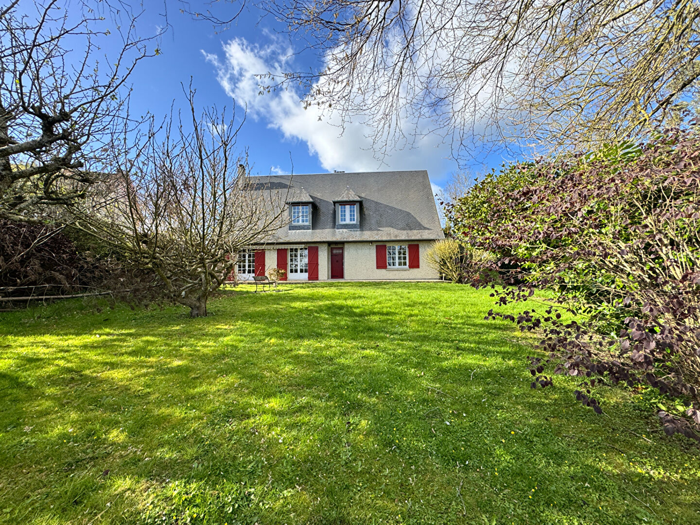 Agence immobilière de CABINET FOLLIOT - SAINT LÔ