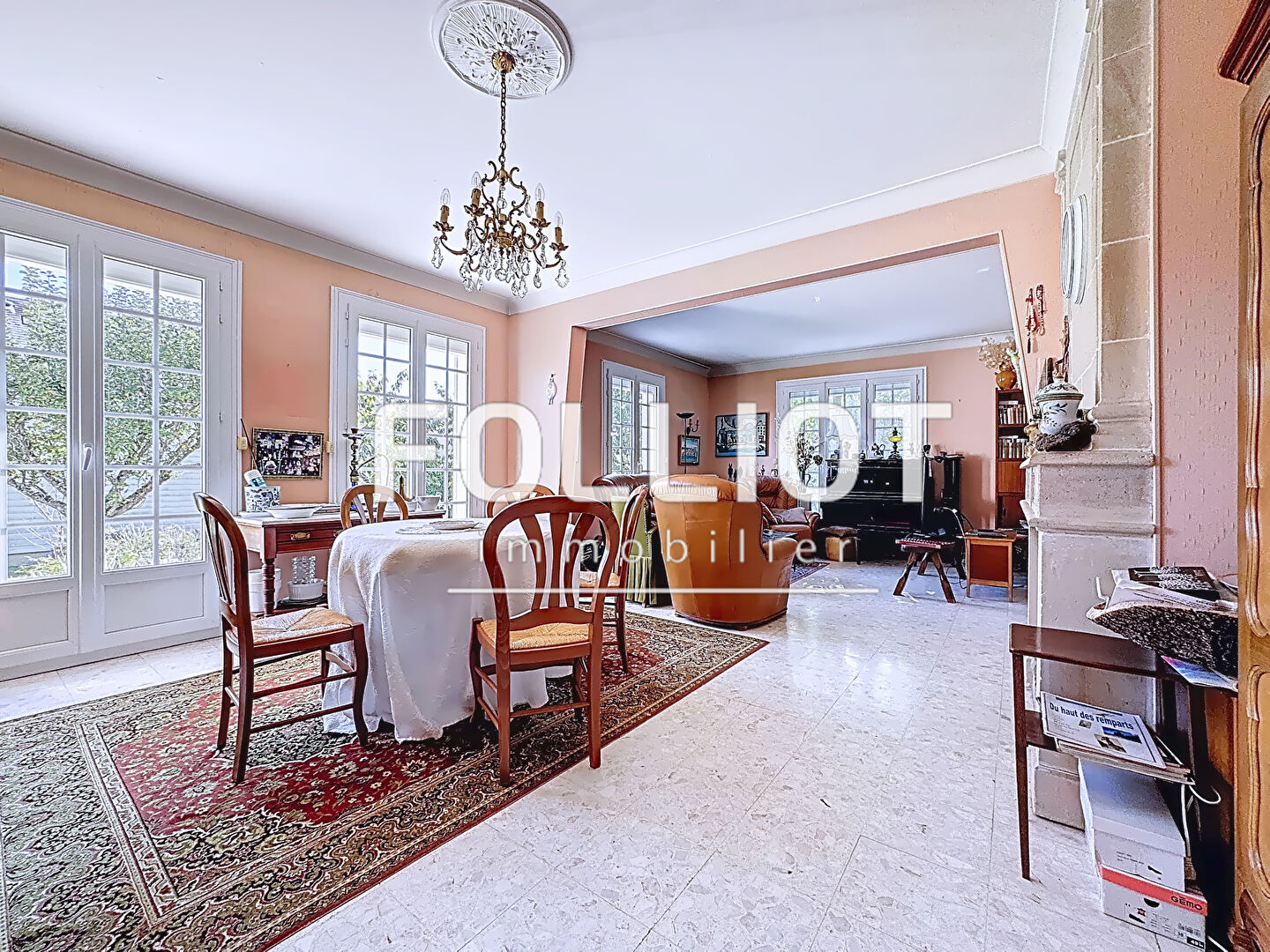 Photo À Vendre - Maison familiale de 150 m² avec jardin arboré à Fontaine-Étoupefour image 3/6