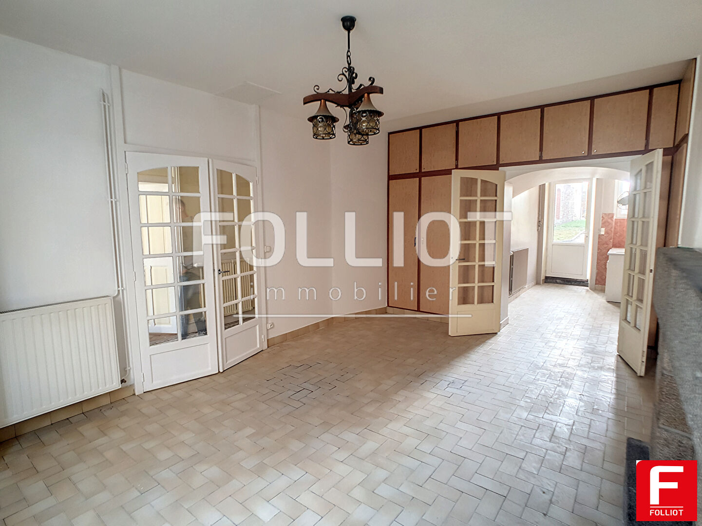 Photo A LOUER  - TINCHEBRAY BOCAGE- à proximité des commerces grand T3 situé au RDC image 4/6