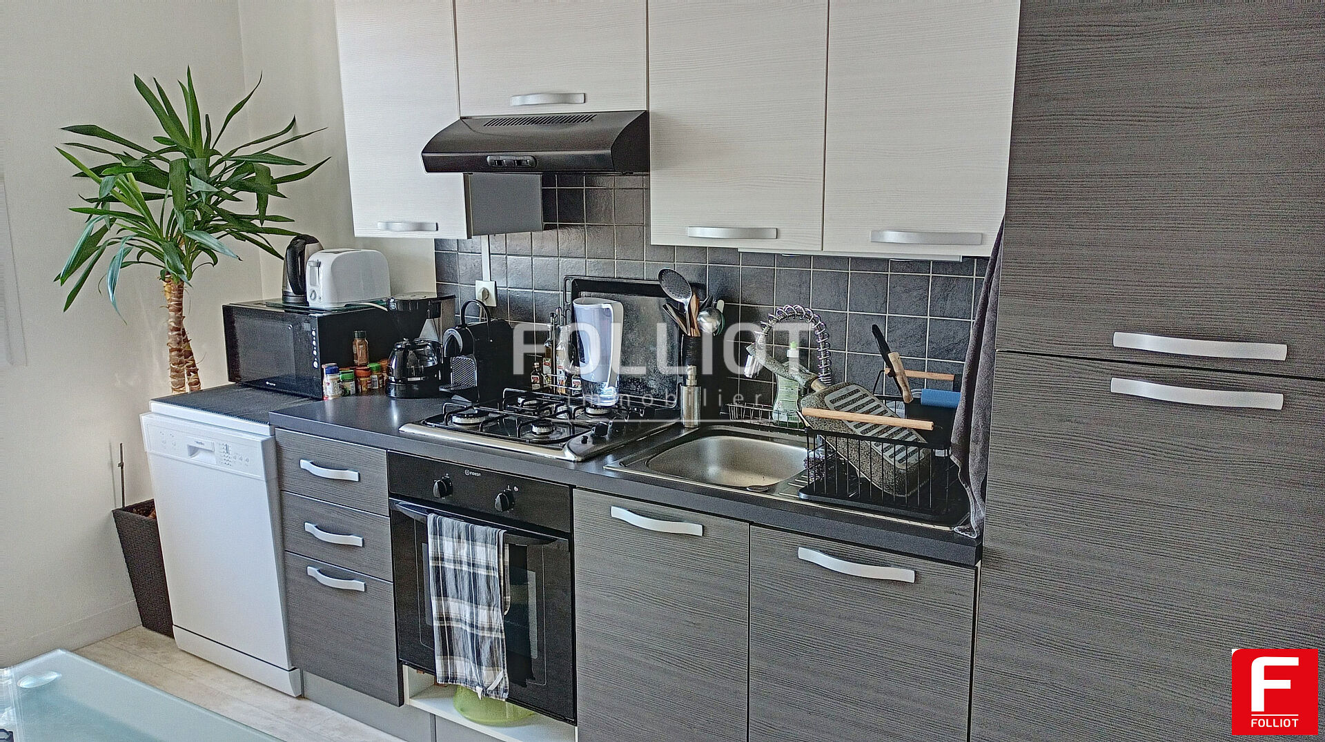 Photo Vue PORT Courseulles sur Mer image 4/6