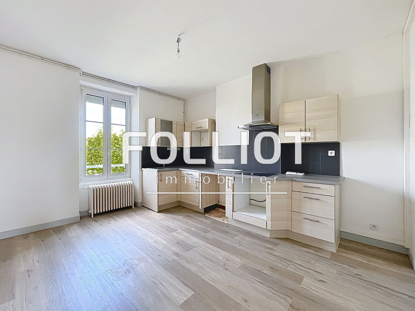 Agence immobilière de Cabinet FOLLIOT - FOUGERES