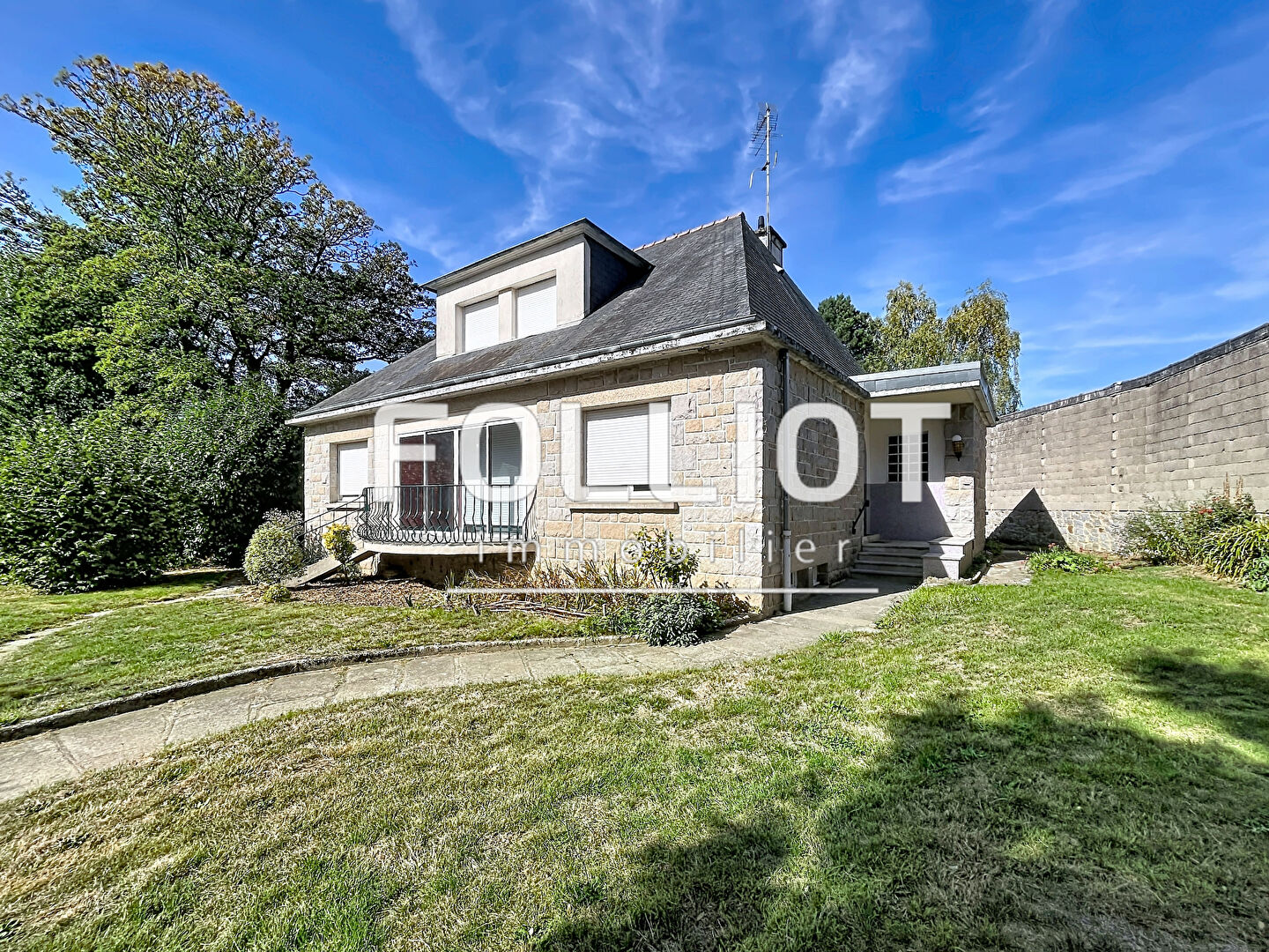 Agence immobilière de Cabinet FOLLIOT - FOUGERES