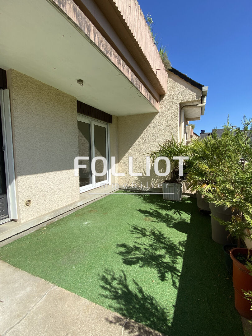 Photo Appartement 2 Pièces Fougeres image 1/6