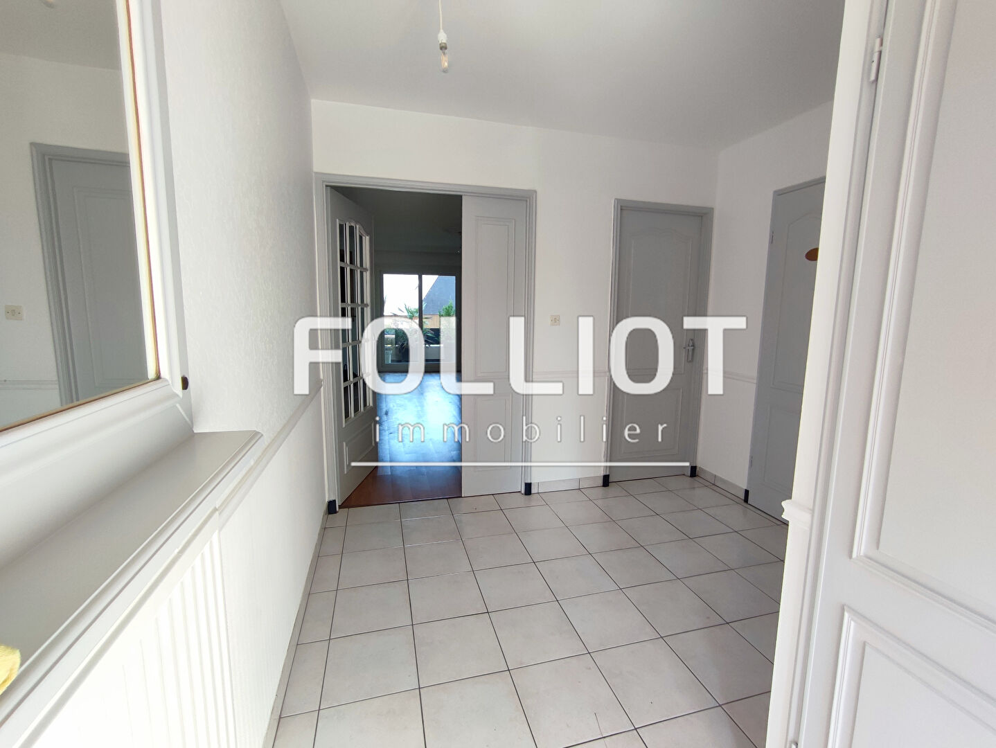 Photo Appartement 2 Pièces Fougeres image 4/6