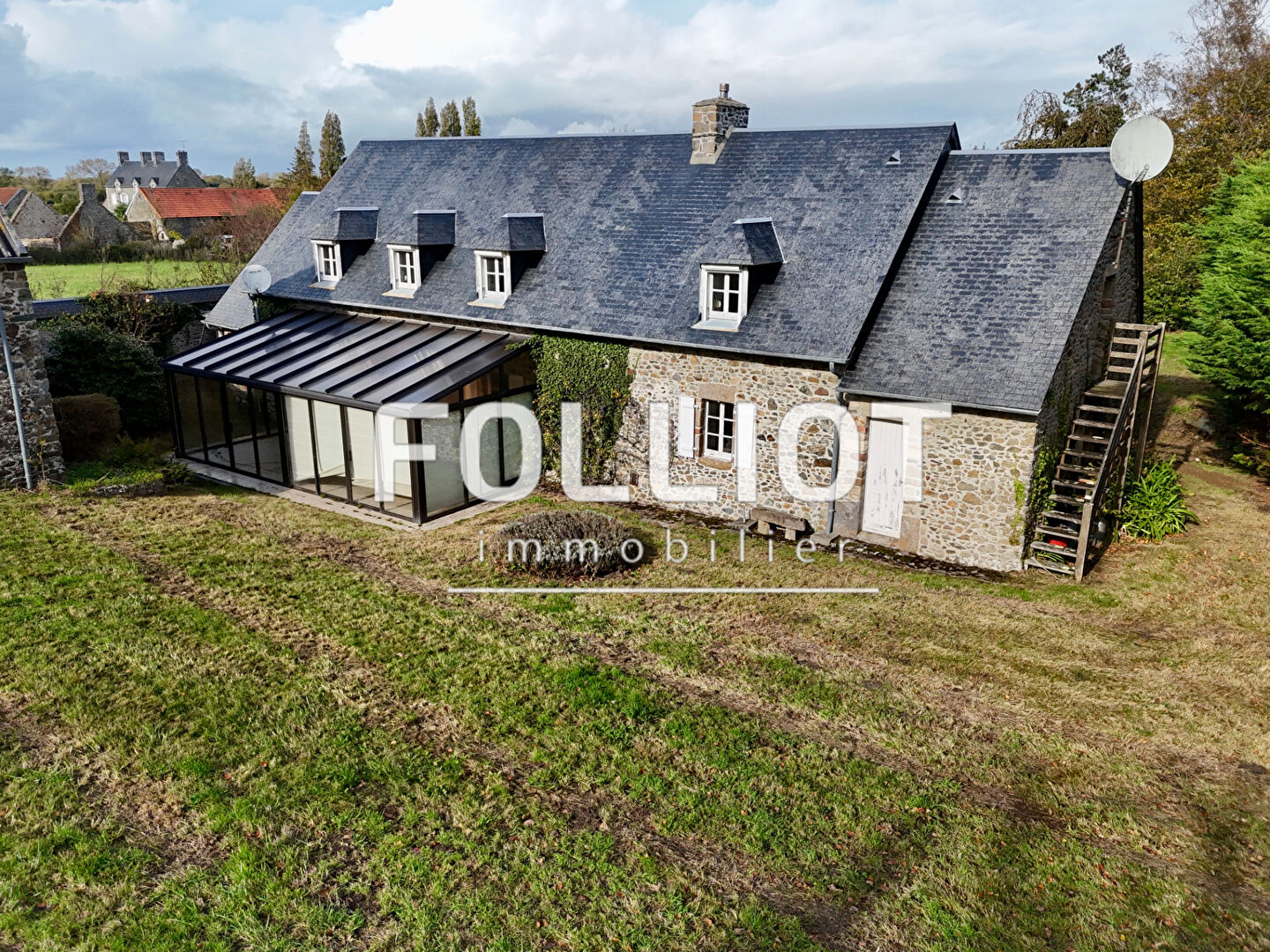 Photo A VENDRE Maison 5 pièces 190 m² Blainville-Sur-Mer image 2/6