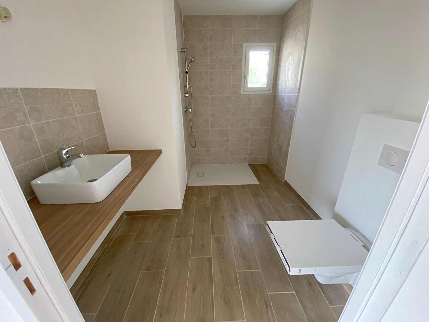 Photo Maison neuve PMR de plain-pied, mitoyenne, avec jardinet à vendre loué 500 image 6/6