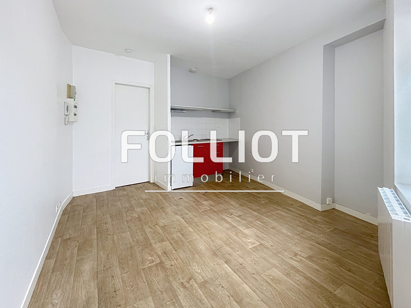 Photo GRANVILLE (50400) - APPARTEMENT 25 M²  AVEC COUR image 2/6