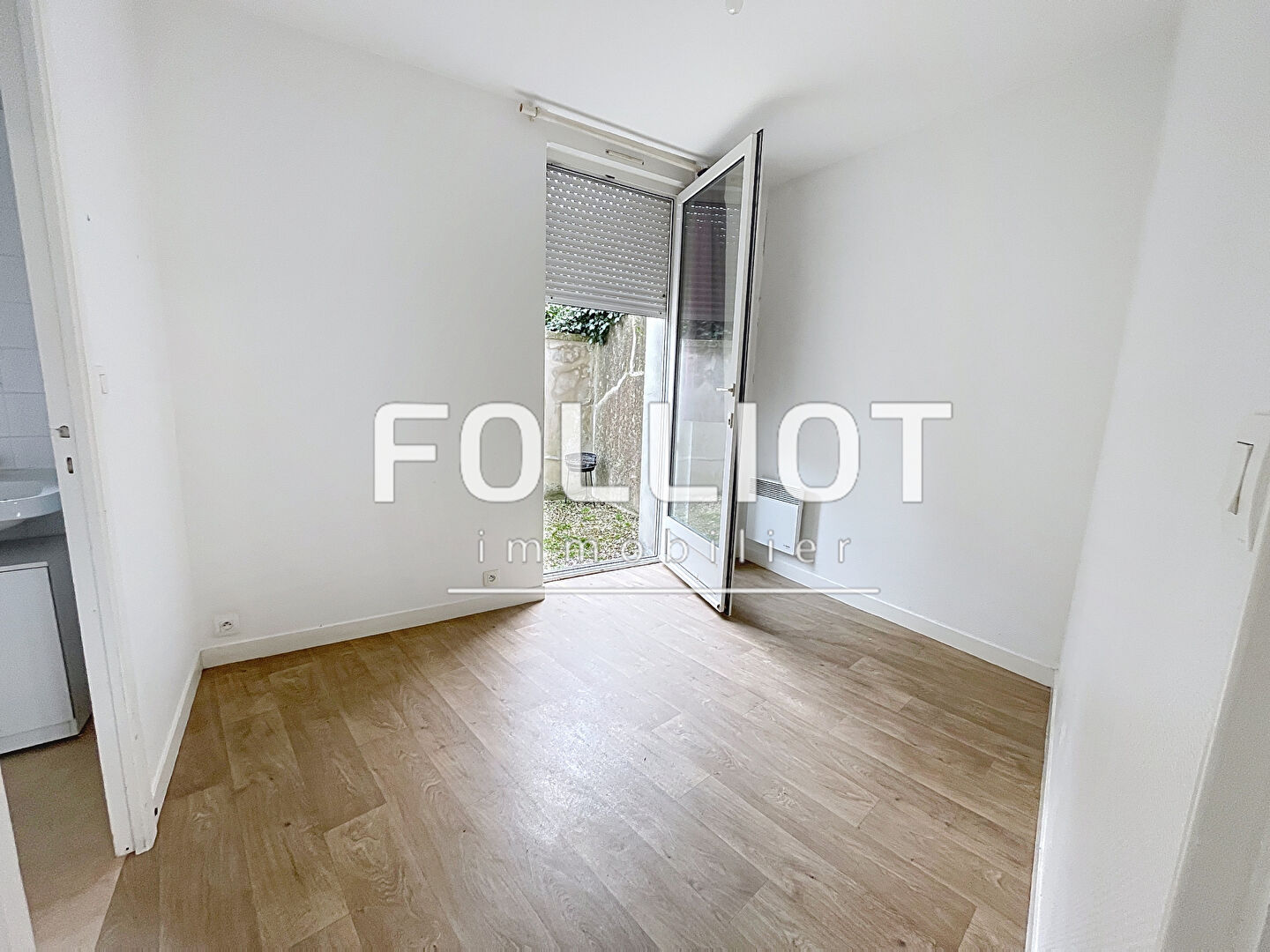 Photo GRANVILLE (50400) - APPARTEMENT 25 M²  AVEC COUR image 3/6