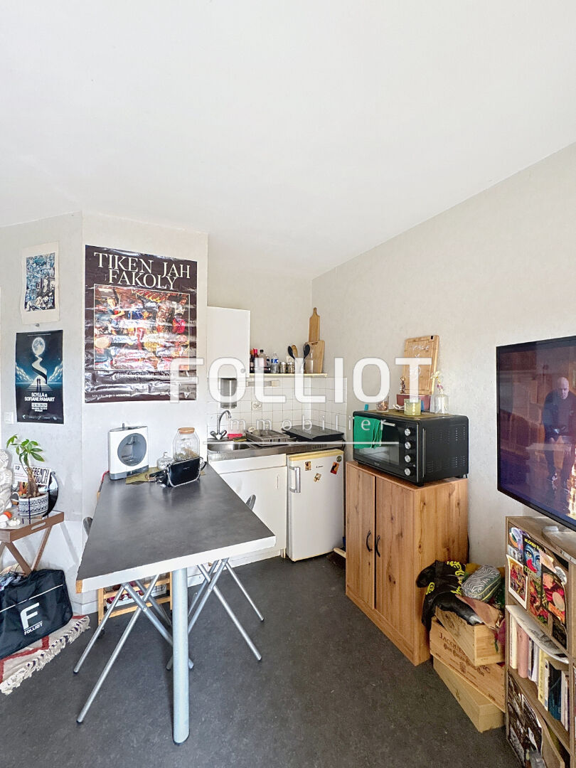 Photo A LOUER Appartement Granville 1 pièce(s) 26.30 m2 image 4/5