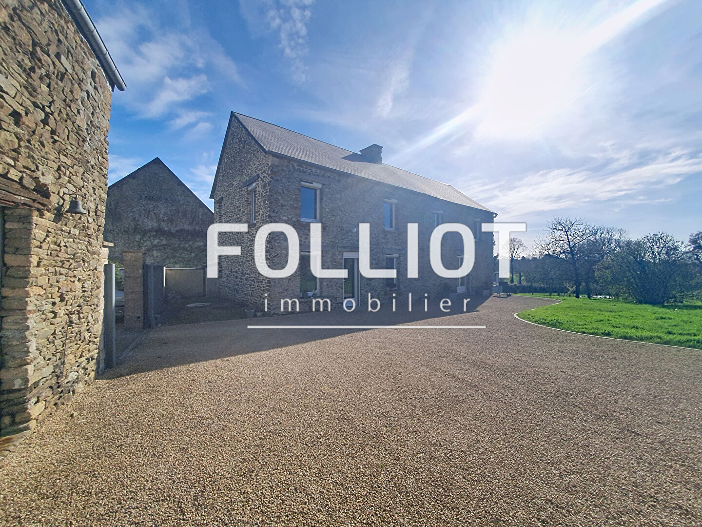 Agence immobilière de 
 CABINET FOLLIOT - Cabinet FOLLIOT - Thury-Harcourt 

