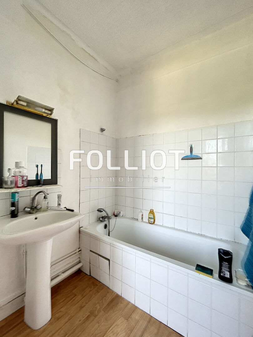 Photo A LOUER - Appartement Folligny 3 pièce(s) 46.23m2 image 5/5