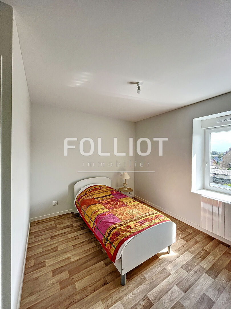 A LOUER à Cérences une Chambre 14.30m2 dans une maison en colocation