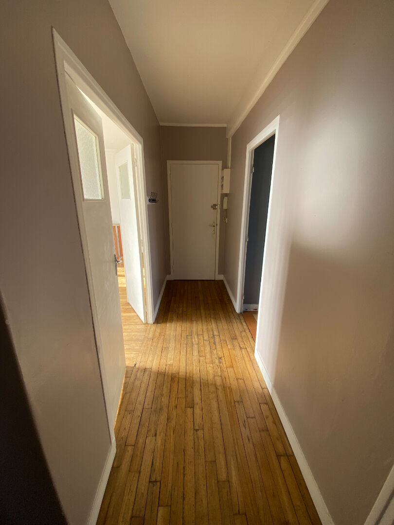 Photo Appartement 3 pièces (68 m²) à vendre à SAINT LO image 5/6