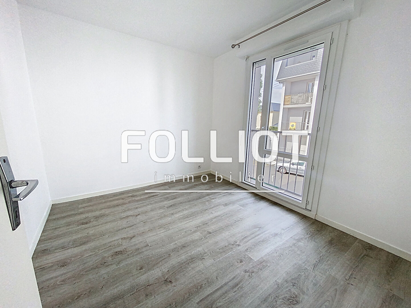 Photo Charmant F3 entièrement rénové - secteur polyclinique du parc image 4/6