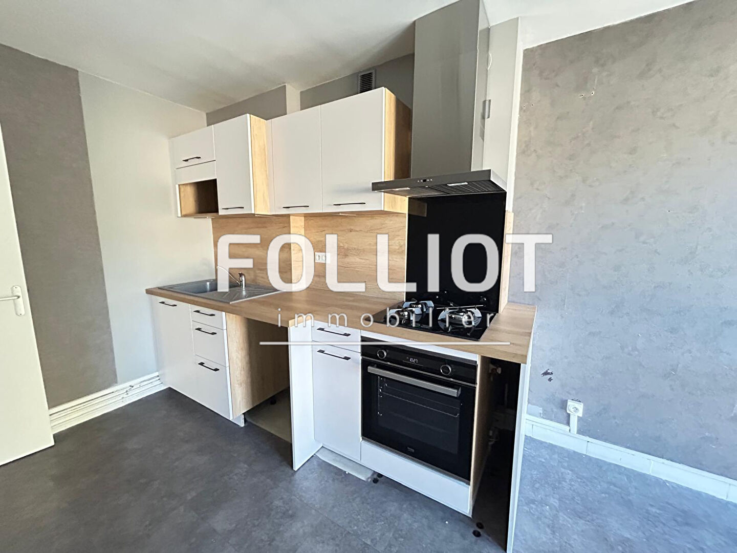 Agence immobilière de CABINET FOLLIOT - SAINT LÔ