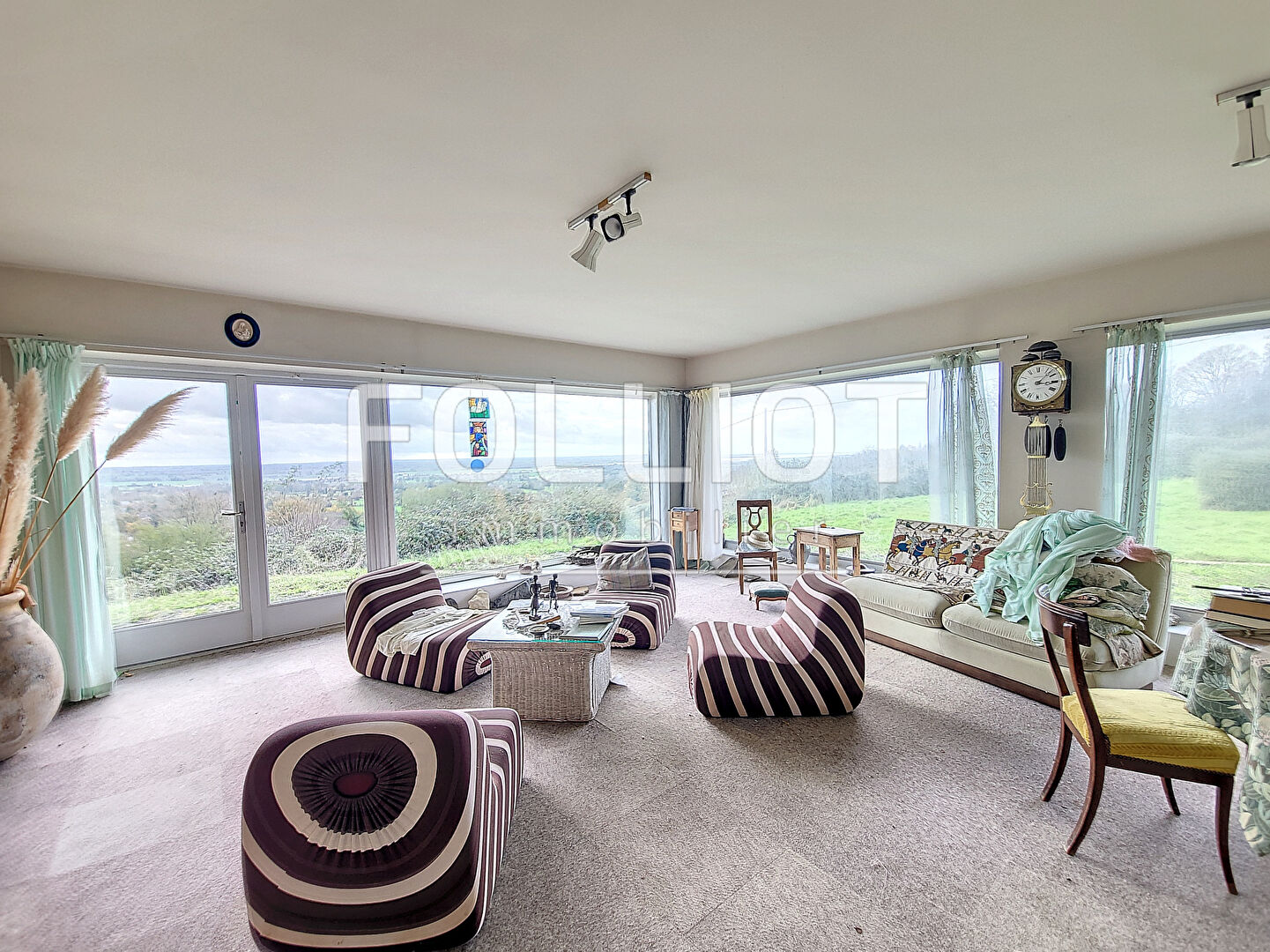 Agence immobilière de 
 CABINET FOLLIOT - Cabinet Folliot - Agence d'Avranches 
