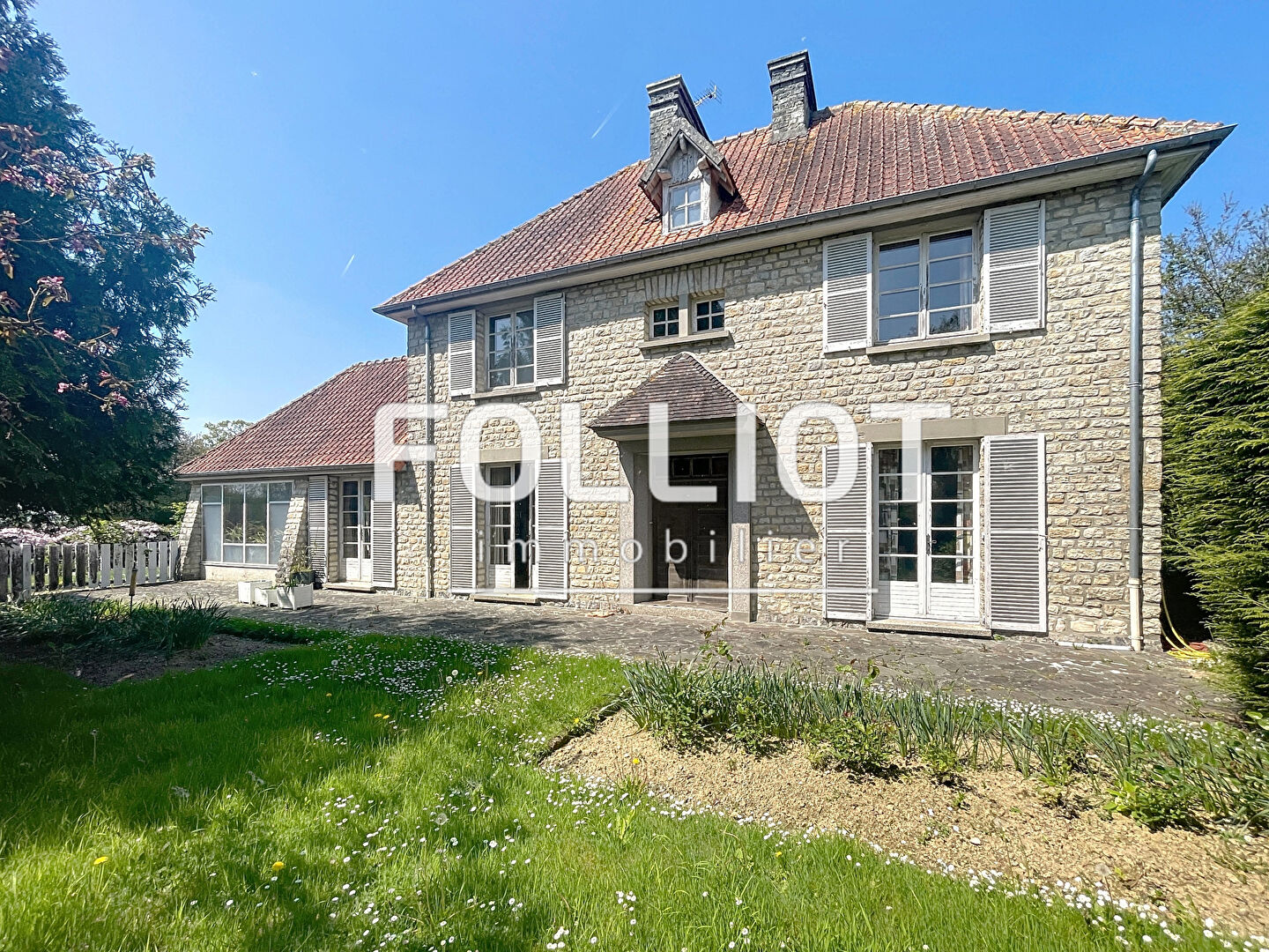 Photo Maison en pierres image 1/6