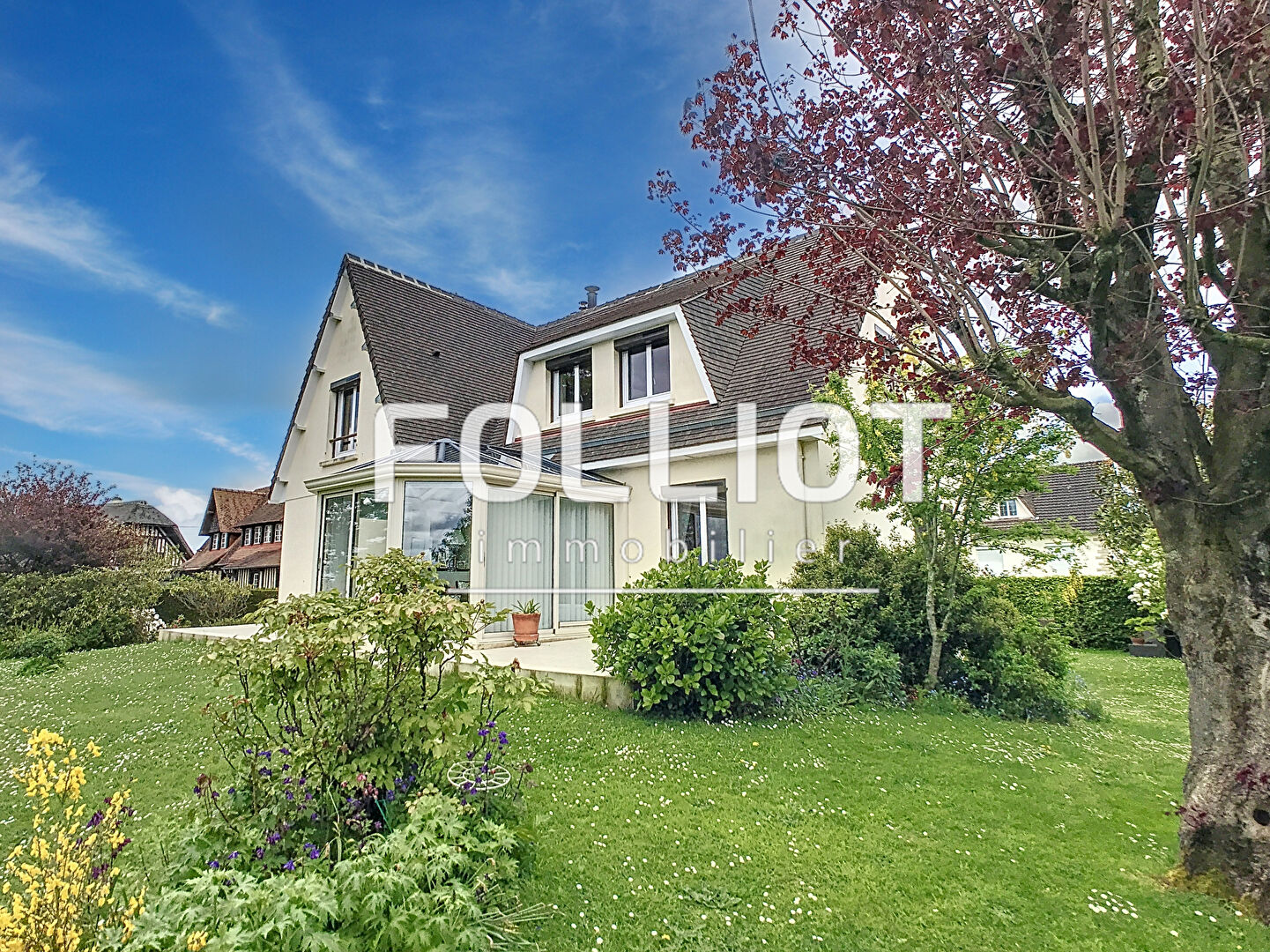 Maison de caractère à vendre à Bayeux - Référence MV12654OF