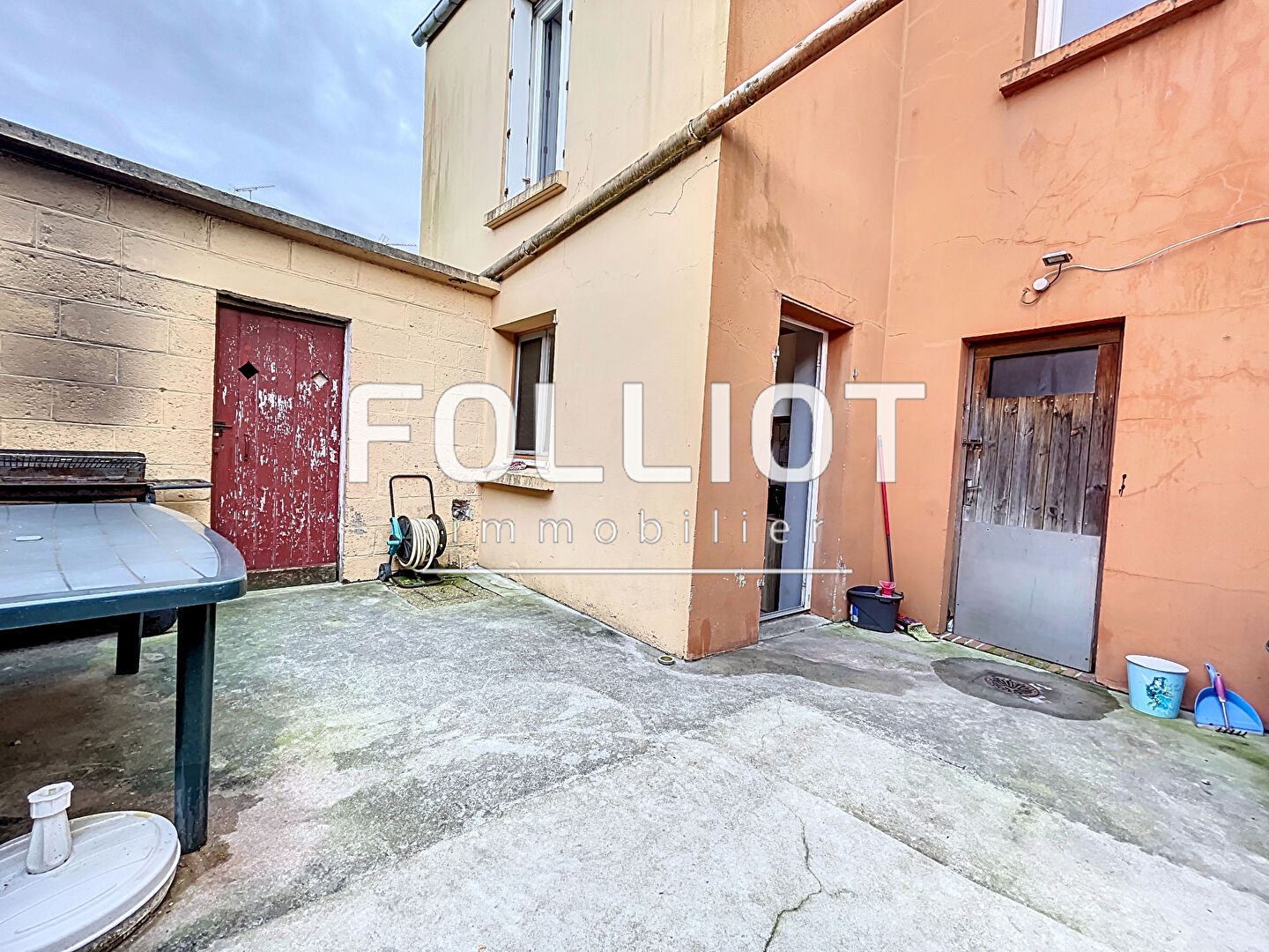 Agence immobilière de CABINET FOLLIOT - SAINT LÔ