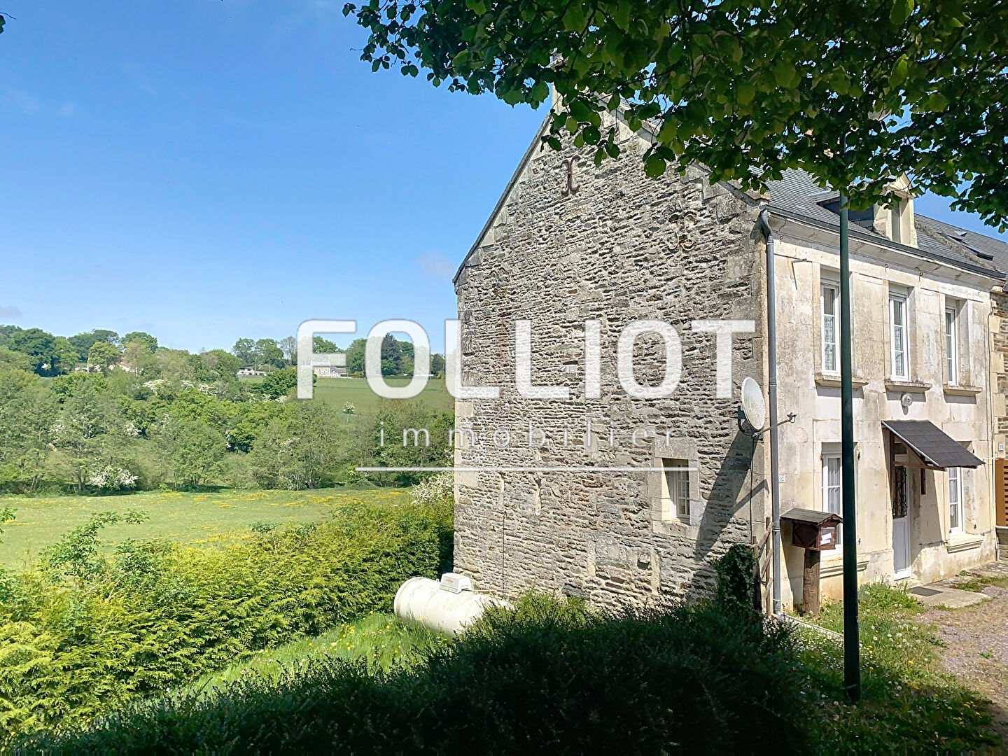 Agence immobilière de 
 CABINET FOLLIOT - Cabinet FOLLIOT - Thury-Harcourt 
