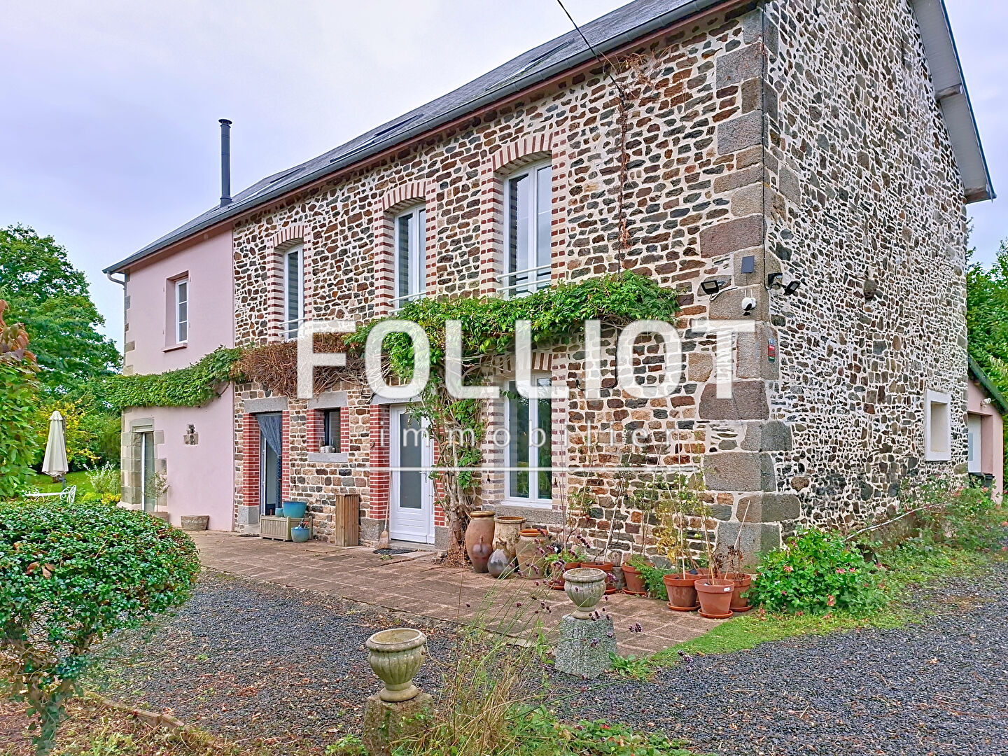 Agence immobilière de CABINET FOLLIOT - VILLEDIEU LES POELES